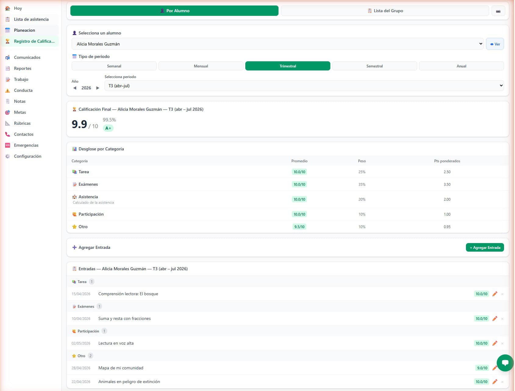 Pantalla de calificaciones de ClaseSmart con desglose por categoría y ponderación